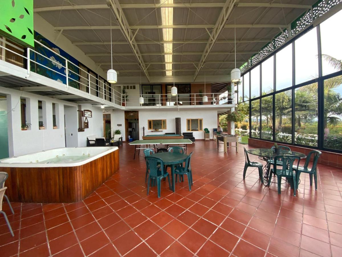 Finca Hotel 12 Palmas- Aeropuerto Jmc Rionegro Eksteriør billede