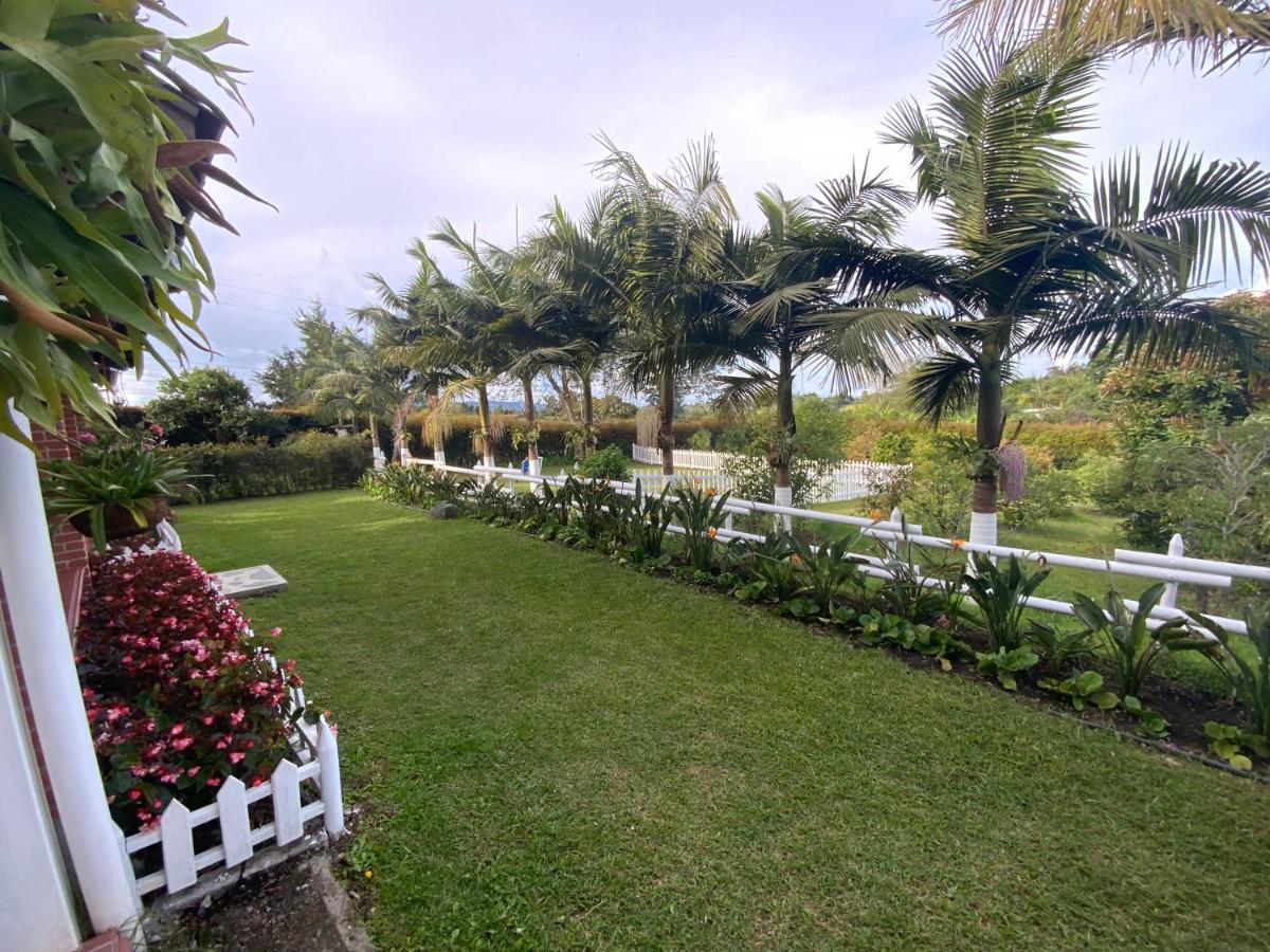 Finca Hotel 12 Palmas- Aeropuerto Jmc Rionegro Eksteriør billede