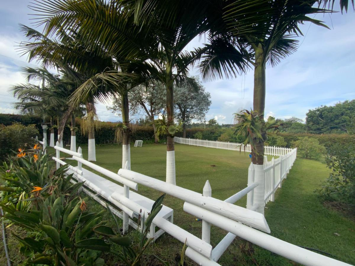 Finca Hotel 12 Palmas- Aeropuerto Jmc Rionegro Eksteriør billede