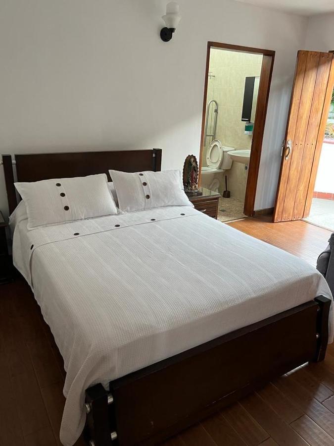 Finca Hotel 12 Palmas- Aeropuerto Jmc Rionegro Eksteriør billede