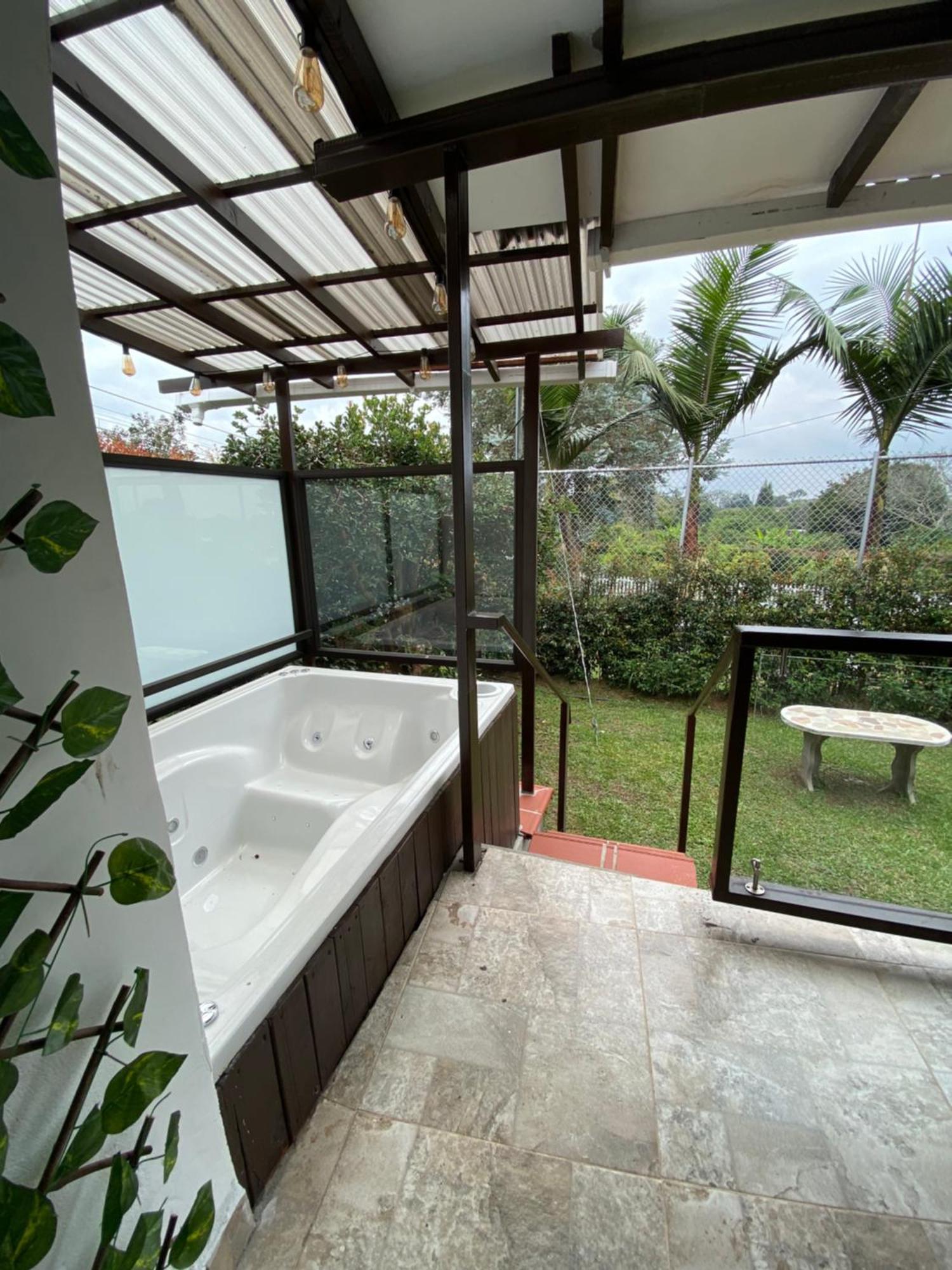 Finca Hotel 12 Palmas- Aeropuerto Jmc Rionegro Eksteriør billede