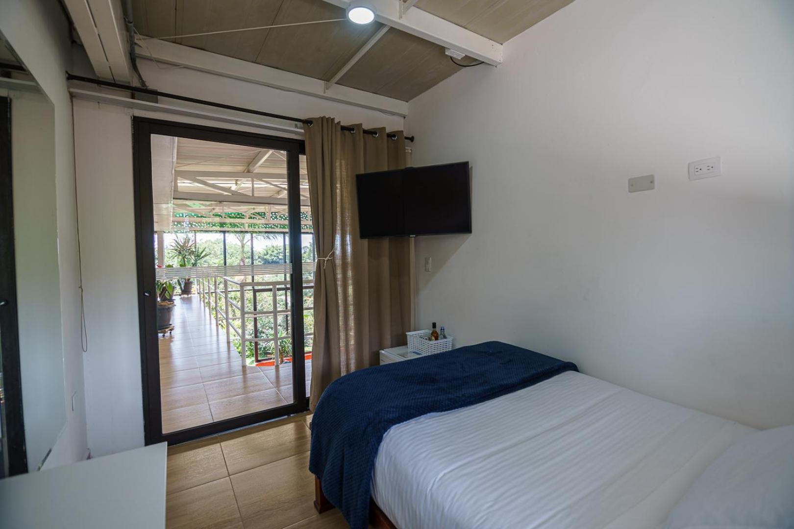 Finca Hotel 12 Palmas- Aeropuerto Jmc Rionegro Eksteriør billede
