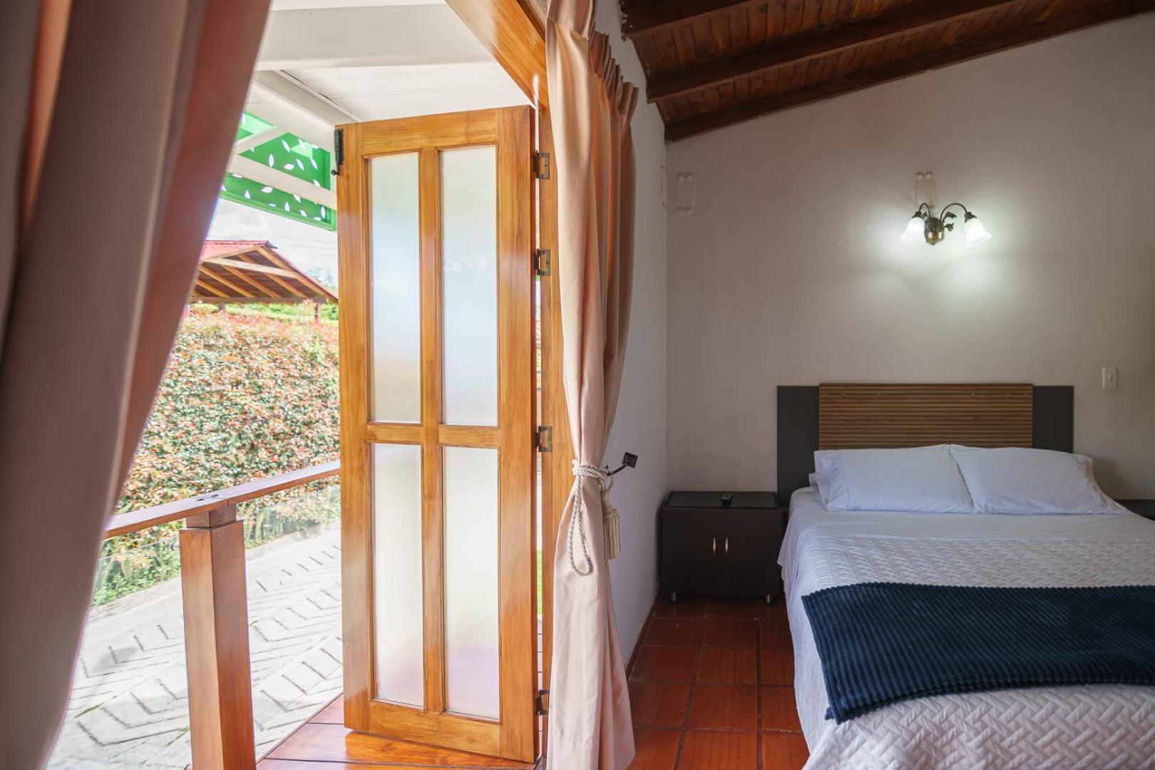 Finca Hotel 12 Palmas- Aeropuerto Jmc Rionegro Eksteriør billede